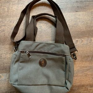 Hand bag